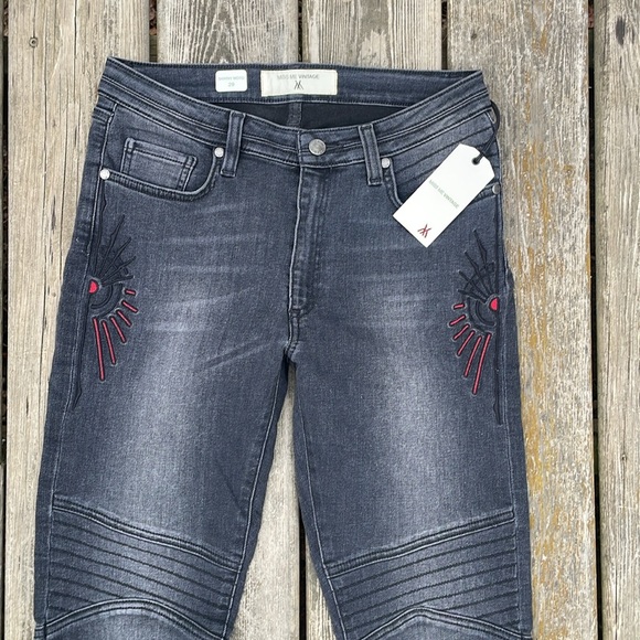 NWT Miss Me Vintage Moto Skinny Stretch Jean - Picture 9 of 15
